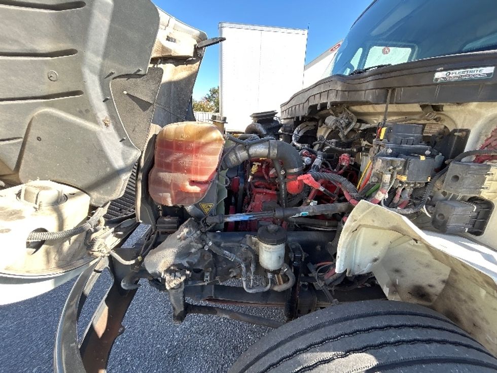 Medium Duty Box Truck-Light and Medium Duty Trucks-International-2019-4300-Hammond-LA-183,447\n\t\tmiles-$ 42,250 - Image 24