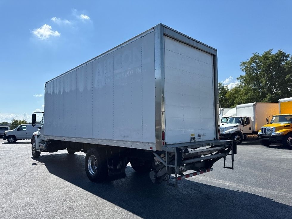 Medium Duty Box Truck-Light and Medium Duty Trucks-International-2019-4300-Harrisburg-PA-152,313\n\t\tmiles-$ 48,750 - Image 6