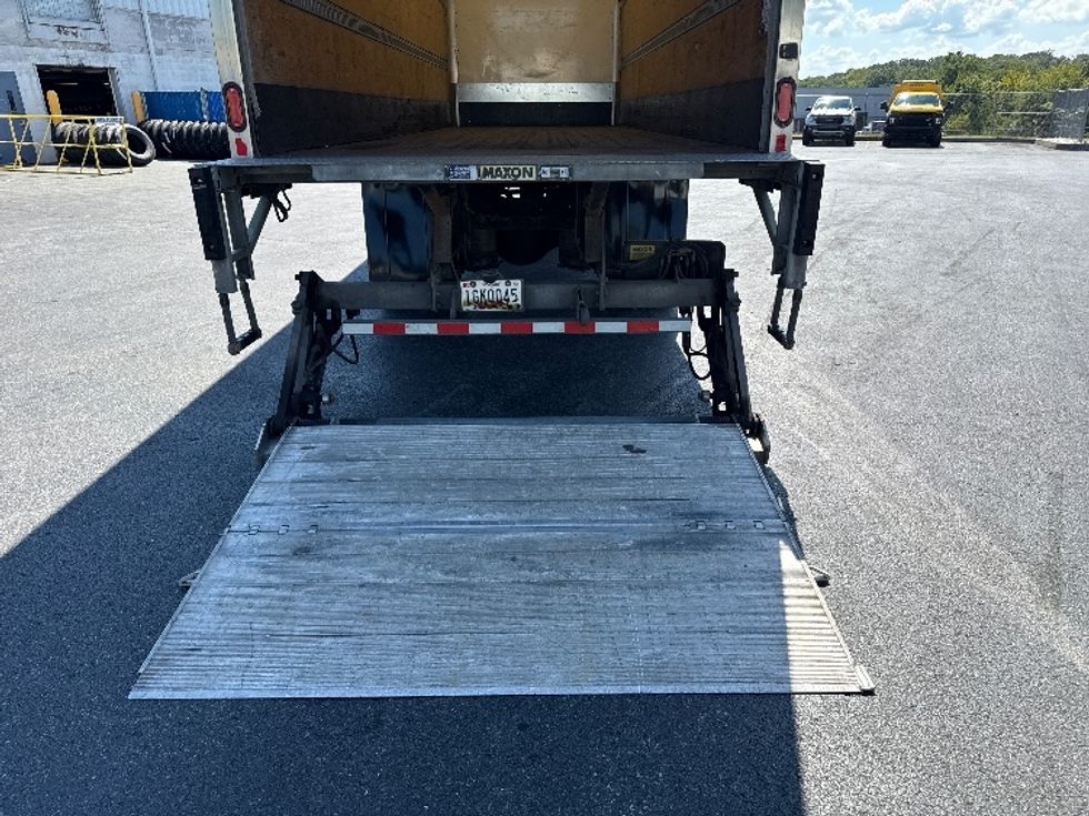 Medium Duty Box Truck-Light and Medium Duty Trucks-International-2019-4300-Harrisburg-PA-152,313\n\t\tmiles-$ 48,750 - Image 9