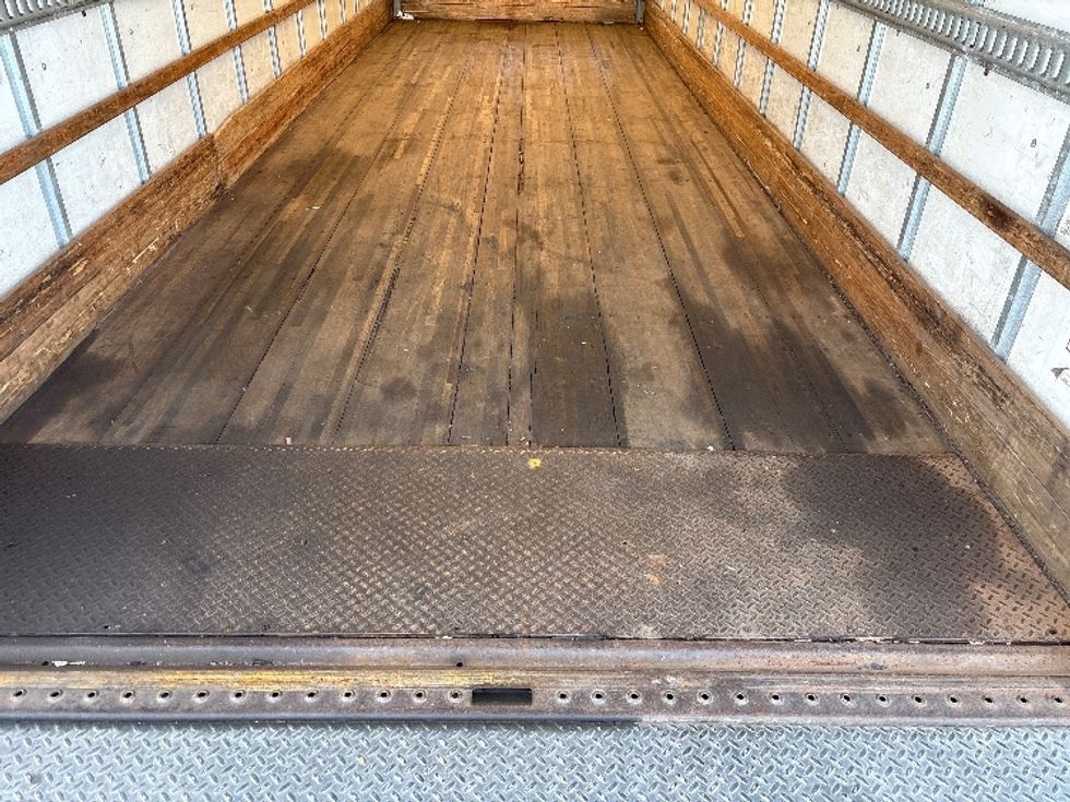 Medium Duty Box Truck-Light and Medium Duty Trucks-International-2019-4300-Harrisburg-PA-323,401\n\t\tmiles-$ 20,000 - Image 10