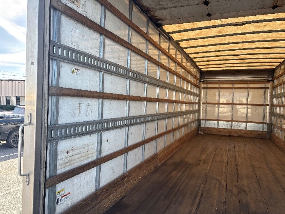 Medium Duty Box Truck-Light and Medium Duty Trucks-International-2019-4300-Harrisburg-PA-323,401\n\t\tmiles-$ 20,000 - Image 11