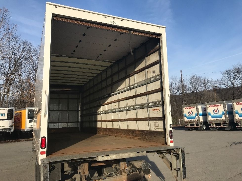 Medium Duty Box Truck-Light and Medium Duty Trucks-International-2019-4300-Harrisburg-PA-381,483\n\t\tmiles-$ 20,000 - Image 10