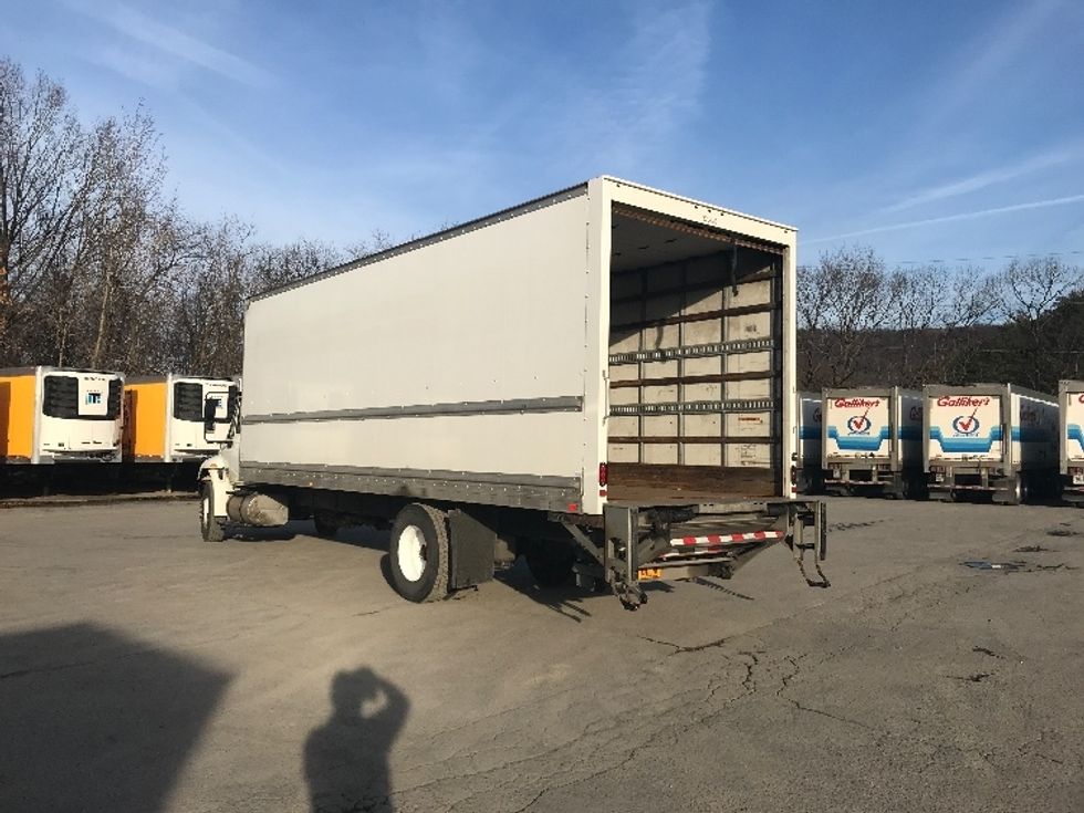 Medium Duty Box Truck-Light and Medium Duty Trucks-International-2019-4300-Harrisburg-PA-381,483\n\t\tmiles-$ 20,000 - Image 11