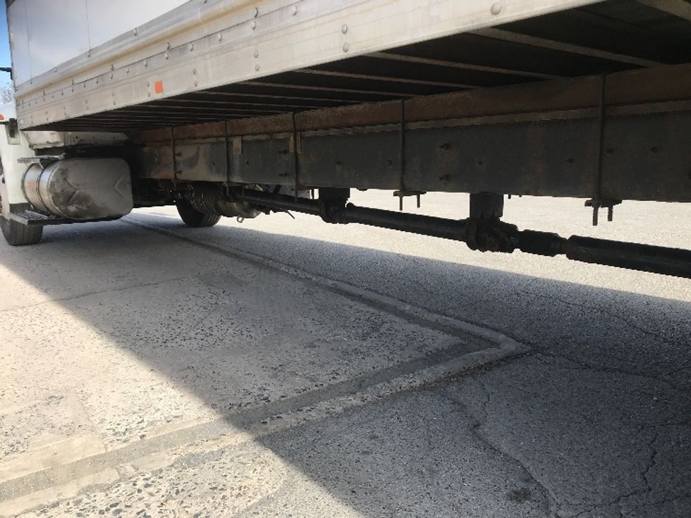 Medium Duty Box Truck-Light and Medium Duty Trucks-International-2019-4300-Harrisburg-PA-381,483\n\t\tmiles-$ 20,000 - Image 5