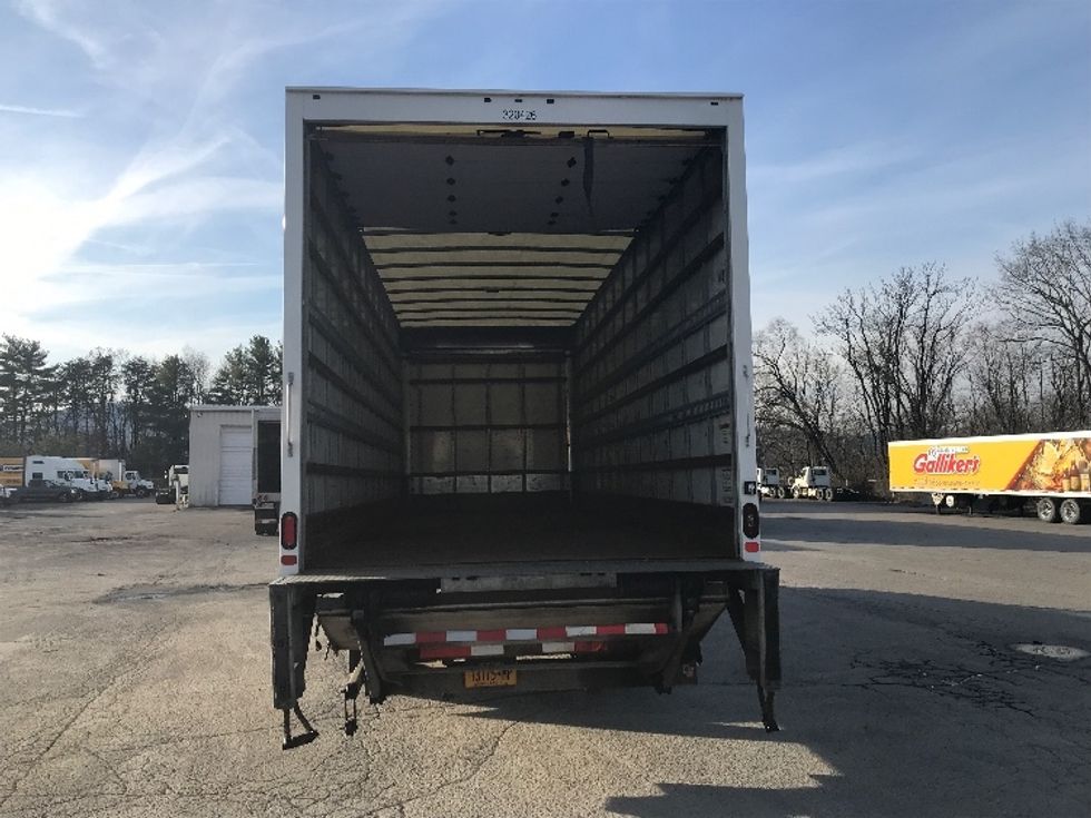 Medium Duty Box Truck-Light and Medium Duty Trucks-International-2019-4300-Harrisburg-PA-381,483\n\t\tmiles-$ 20,000 - Image 7