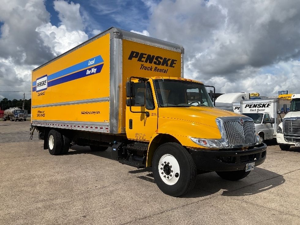 2019 International 4300 Medium Duty Box Truck