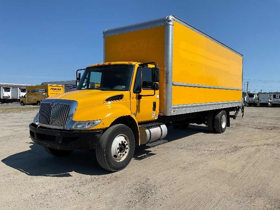 2019 International 4300 Medium Duty Box Truck