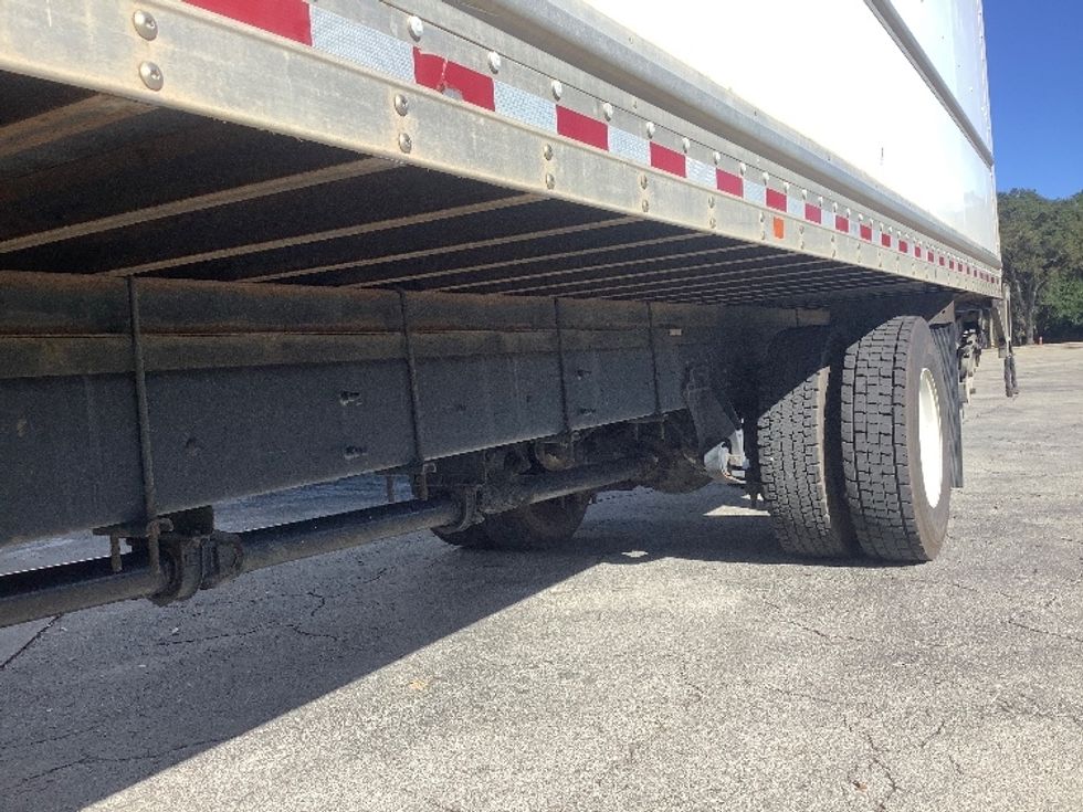Medium Duty Box Truck-Light and Medium Duty Trucks-International-2019-4300-Jacksonville-FL-123,370\n\t\tmiles-$ 50,500 - Image 5