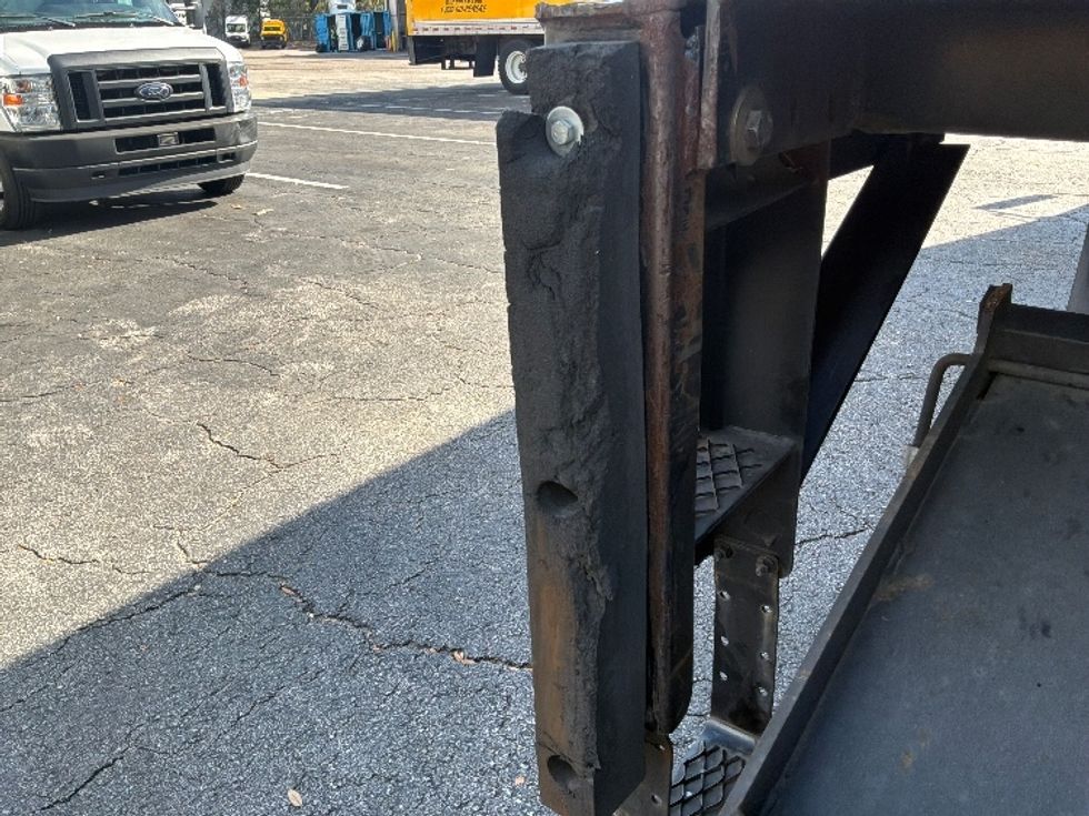 Medium Duty Box Truck-Light and Medium Duty Trucks-International-2019-4300-Jacksonville-FL-137,823\n\t\tmiles-$ 51,750 - Image 30