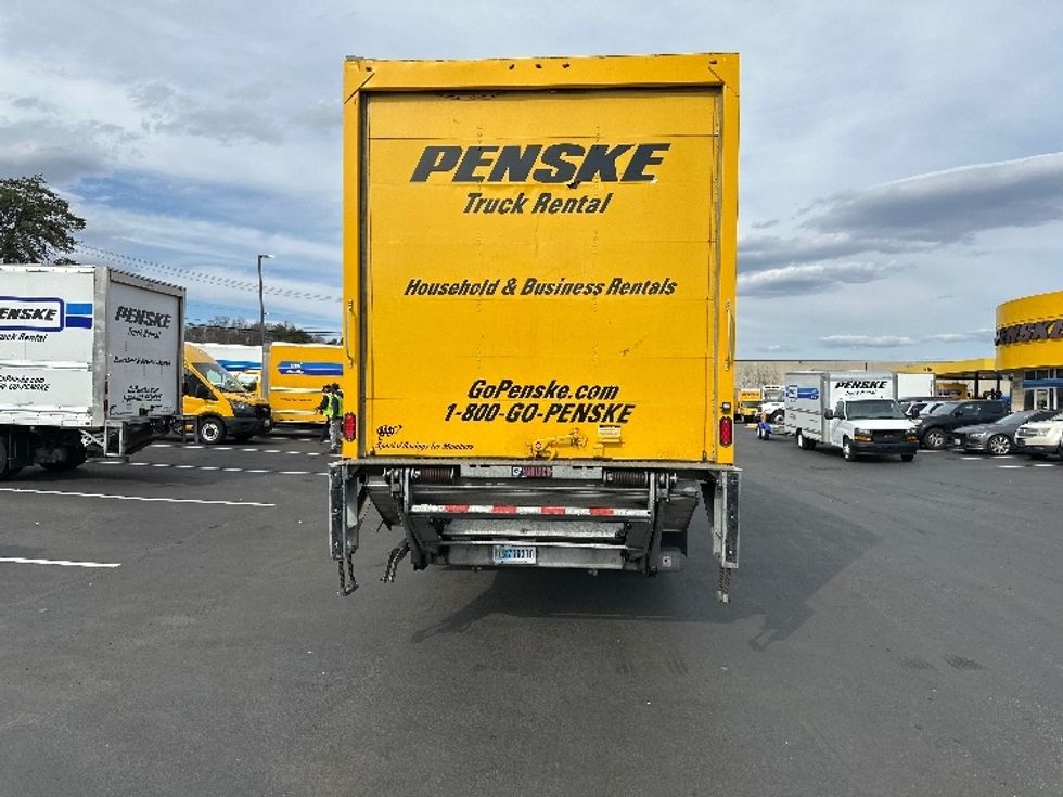 Medium Duty Box Truck-Light and Medium Duty Trucks-International-2019-4300-Jessup-MD-182,892\n\t\tmiles-$ 41,750 - Image 7