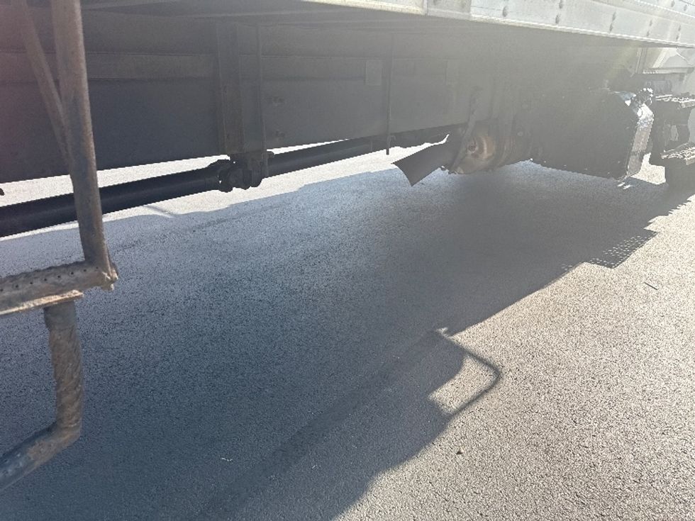 Medium Duty Box Truck-Light and Medium Duty Trucks-International-2019-4300-Jessup-MD-267,251\n\t\tmiles-$ 28,750 - Image 13