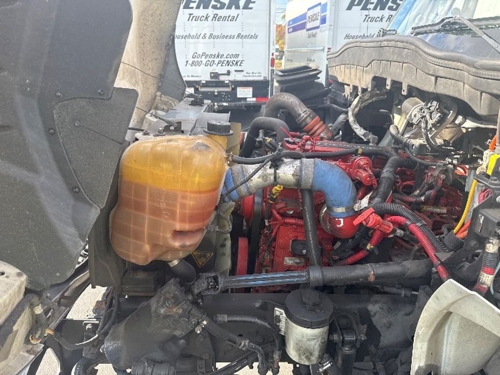 Medium Duty Box Truck-Light and Medium Duty Trucks-International-2019-4300-Jessup-MD-267,251\n\t\tmiles-$ 28,750 - Image 23