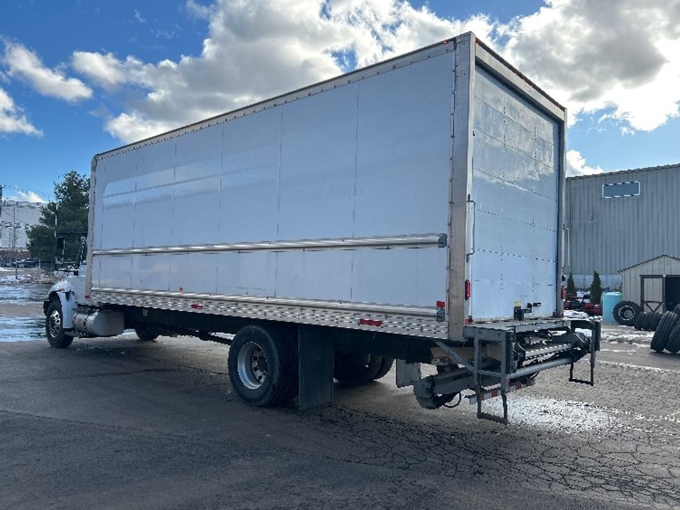 Medium Duty Box Truck-Light and Medium Duty Trucks-International-2019-4300-Jessup-PA-328,011\n\t\tmiles-$ 19,000 - Image 6