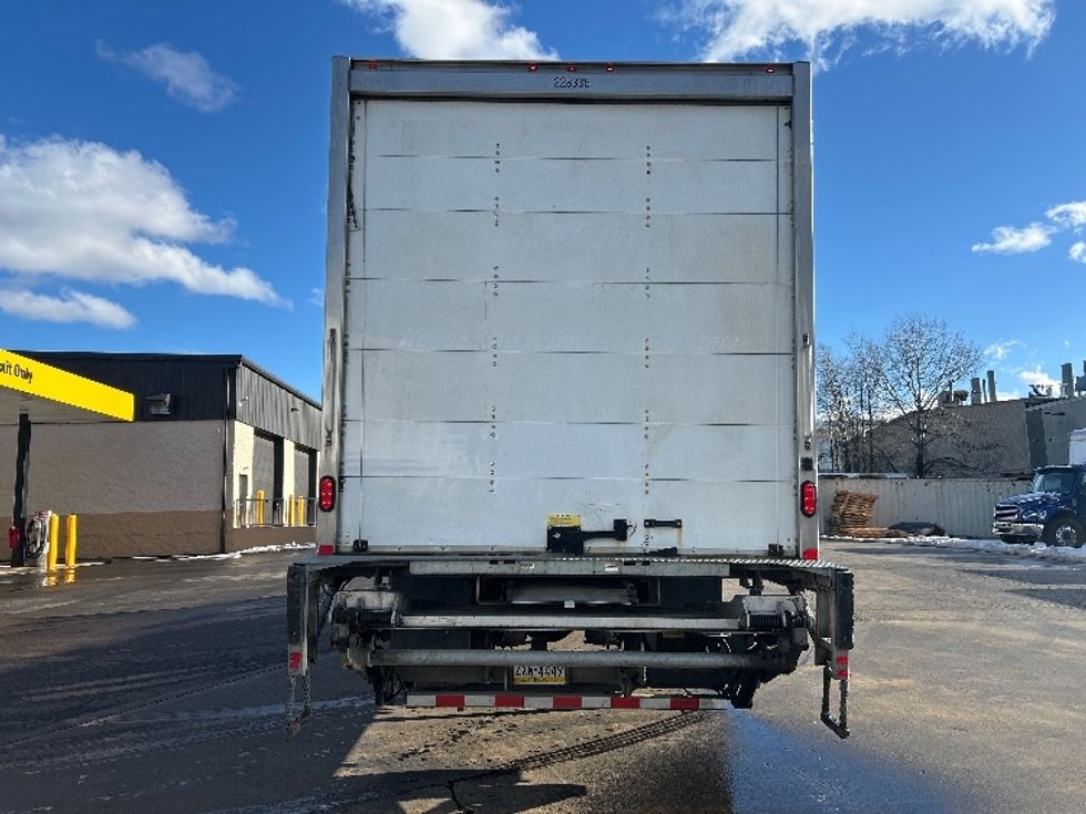Medium Duty Box Truck-Light and Medium Duty Trucks-International-2019-4300-Jessup-PA-328,011\n\t\tmiles-$ 19,000 - Image 7