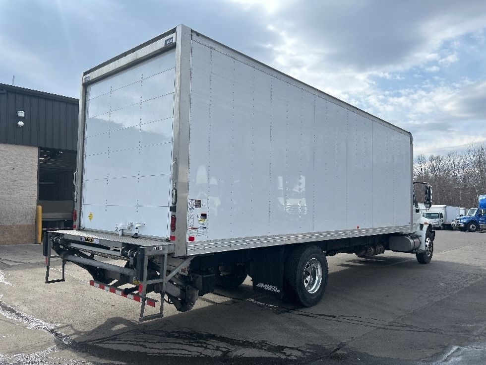 Medium Duty Box Truck-Light and Medium Duty Trucks-International-2019-4300-Jessup-PA-76,555\n\t\tmiles-$ 56,250 - Image 13