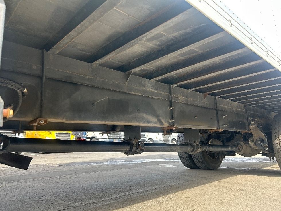 Medium Duty Box Truck-Light and Medium Duty Trucks-International-2019-4300-Jessup-PA-76,555\n\t\tmiles-$ 56,250 - Image 5