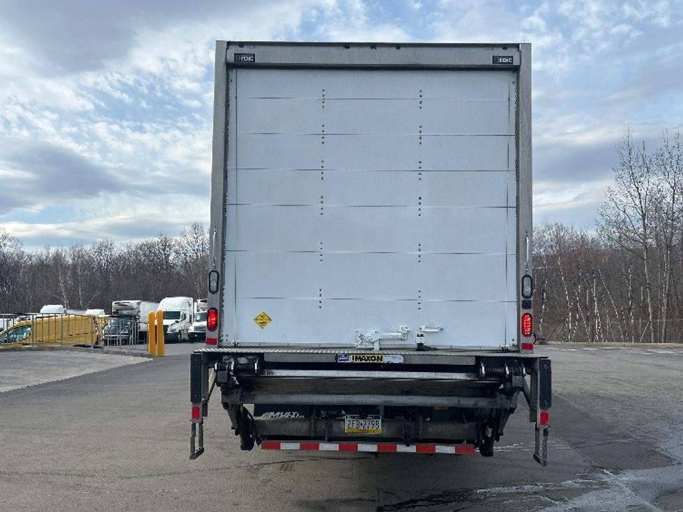 Medium Duty Box Truck-Light and Medium Duty Trucks-International-2019-4300-Jessup-PA-76,555\n\t\tmiles-$ 56,250 - Image 7