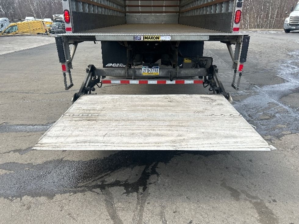 Medium Duty Box Truck-Light and Medium Duty Trucks-International-2019-4300-Jessup-PA-76,555\n\t\tmiles-$ 56,250 - Image 9