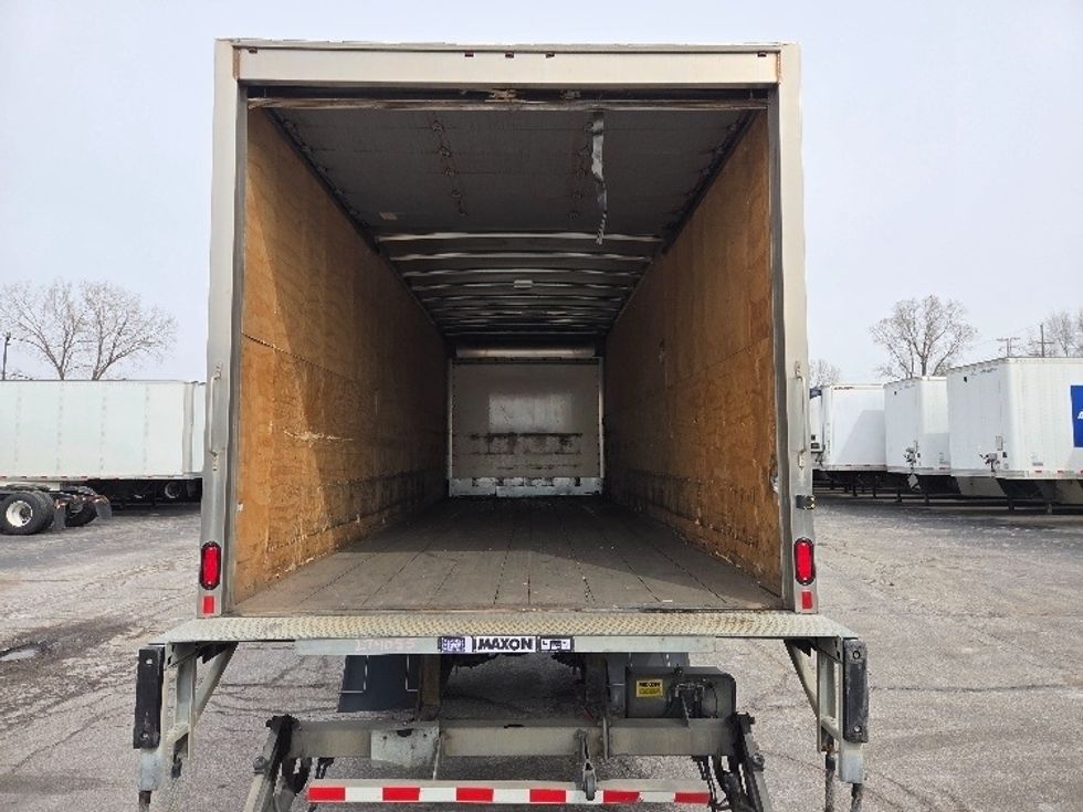 Medium Duty Box Truck-Light and Medium Duty Trucks-International-2019-4300-Kansas City-MO-279,706\n\t\tmiles-$ 29,250 - Image 8