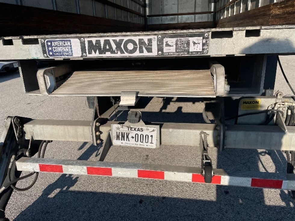 Medium Duty Box Truck-Light and Medium Duty Trucks-International-2019-4300-Katy-TX-109,397\n\t\tmiles-$ 51,750 - Image 25