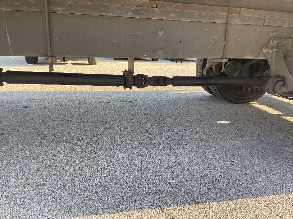 Medium Duty Box Truck-Light and Medium Duty Trucks-International-2019-4300-Katy-TX-109,397\n\t\tmiles-$ 51,750 - Image 5