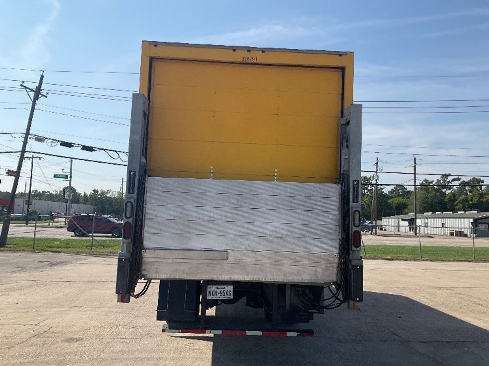 Medium Duty Box Truck-Light and Medium Duty Trucks-International-2019-4300-Katy-TX-119,982\n\t\tmiles-$ 57,500 - Image 7