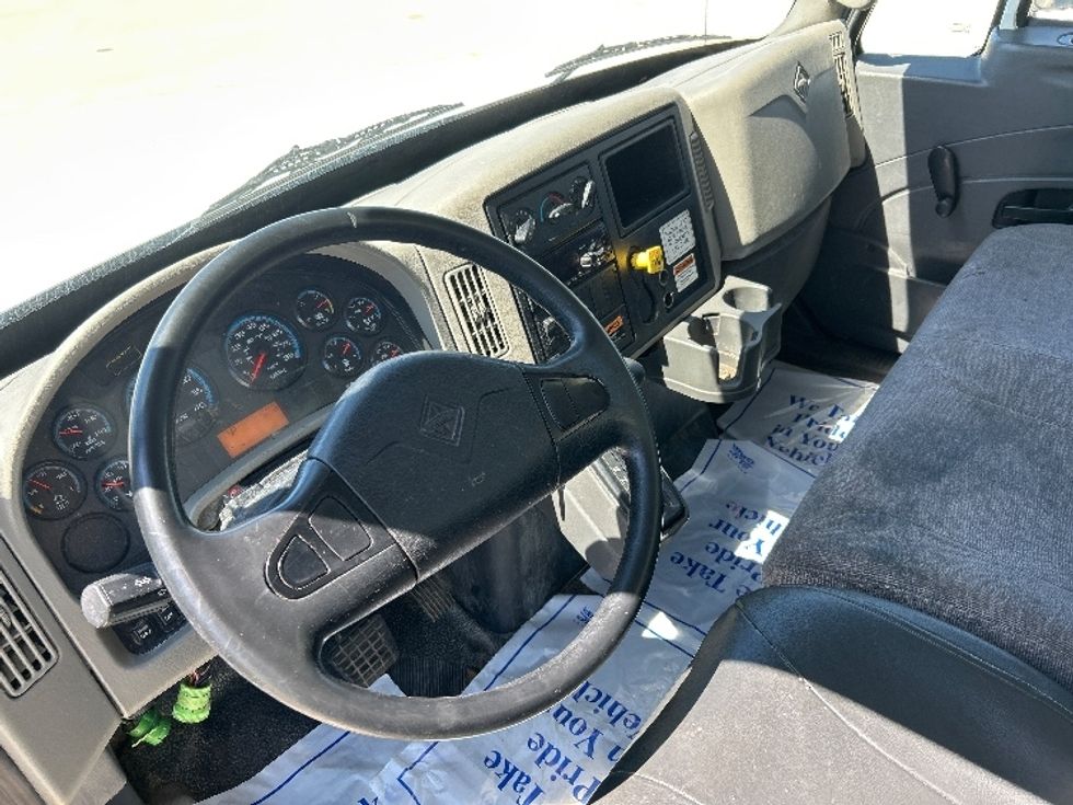 Medium Duty Box Truck-Light and Medium Duty Trucks-International-2019-4300-Katy-TX-174,017\n\t\tmiles-$ 43,750 - Image 17
