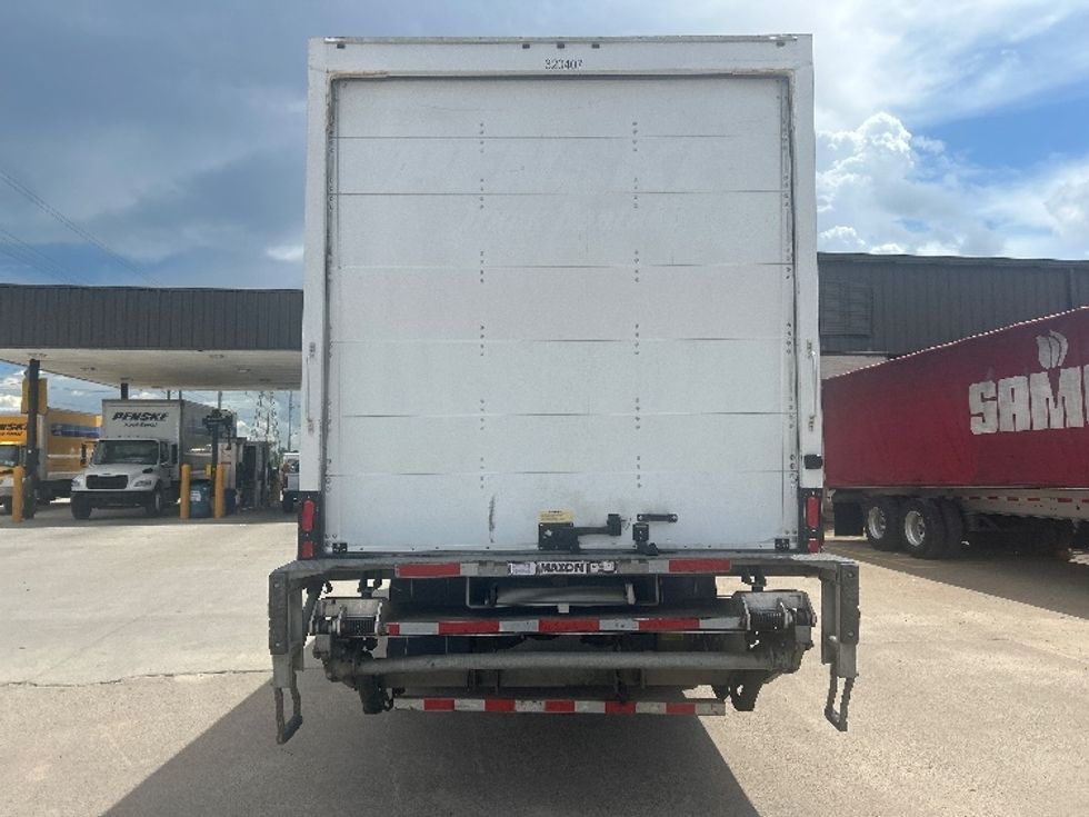 Medium Duty Box Truck-Light and Medium Duty Trucks-International-2019-4300-Katy-TX-236,567\n\t\tmiles-$ 33,500 - Image 7