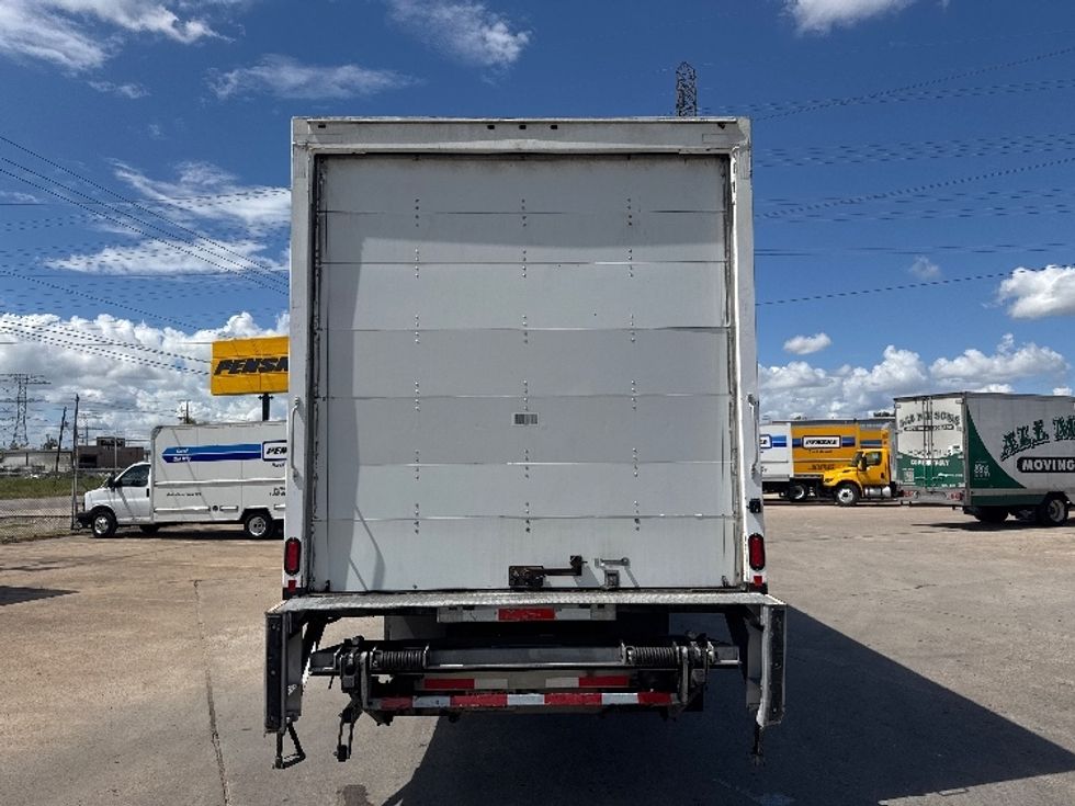 Medium Duty Box Truck-Light and Medium Duty Trucks-International-2019-4300-Katy-TX-237,365\n\t\tmiles-$ 34,000 - Image 7