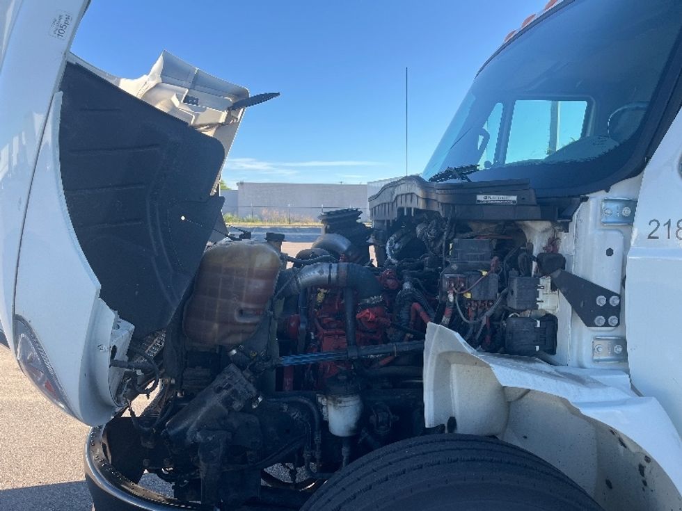Medium Duty Box Truck-Light and Medium Duty Trucks-International-2019-4300-Lansing-MI-146,720\n\t\tmiles-$ 43,750 - Image 23