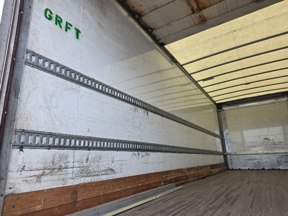 Medium Duty Box Truck-Light and Medium Duty Trucks-International-2019-4300-Lansing-MI-168,361\n\t\tmiles-$ 37,750 - Image 10