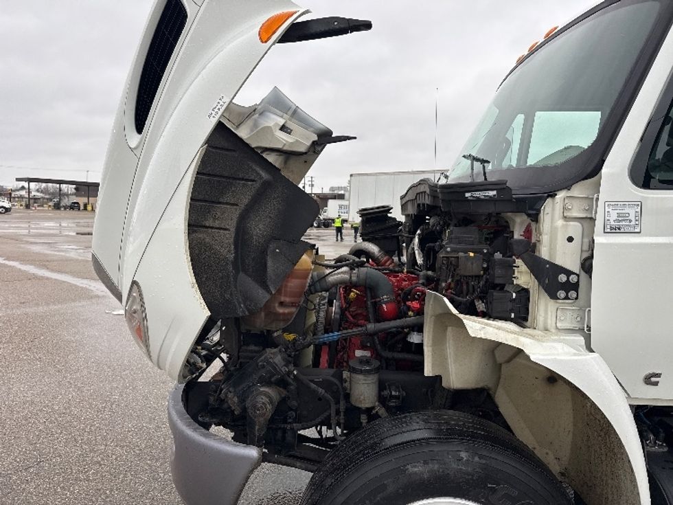 Medium Duty Box Truck-Light and Medium Duty Trucks-International-2019-4300-Lansing-MI-185,134\n\t\tmiles-$ 31,000 - Image 23