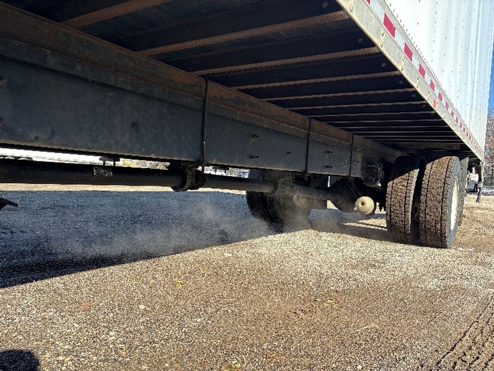 Medium Duty Box Truck-Light and Medium Duty Trucks-International-2019-4300-Lansing-MI-197,558\n\t\tmiles-$ 38,250 - Image 5