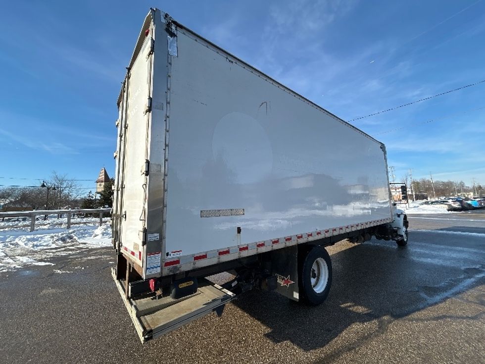 Medium Duty Box Truck-Light and Medium Duty Trucks-International-2019-4300-Lansing-MI-275,181\n\t\tmiles-$ 27,000 - Image 13