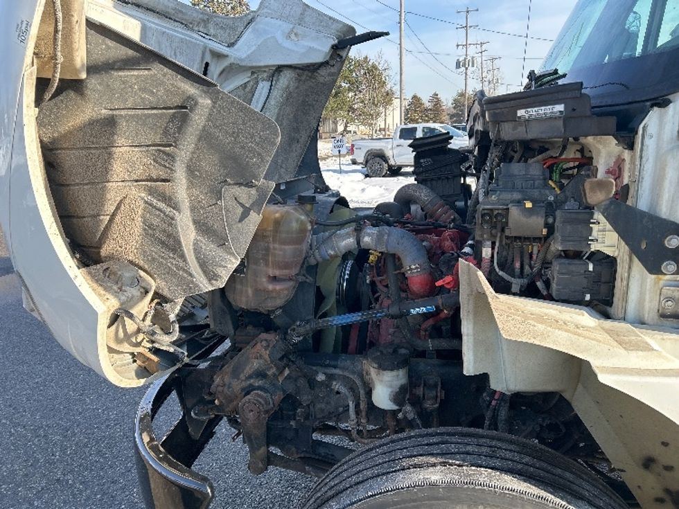 Medium Duty Box Truck-Light and Medium Duty Trucks-International-2019-4300-Lansing-MI-275,181\n\t\tmiles-$ 27,000 - Image 24