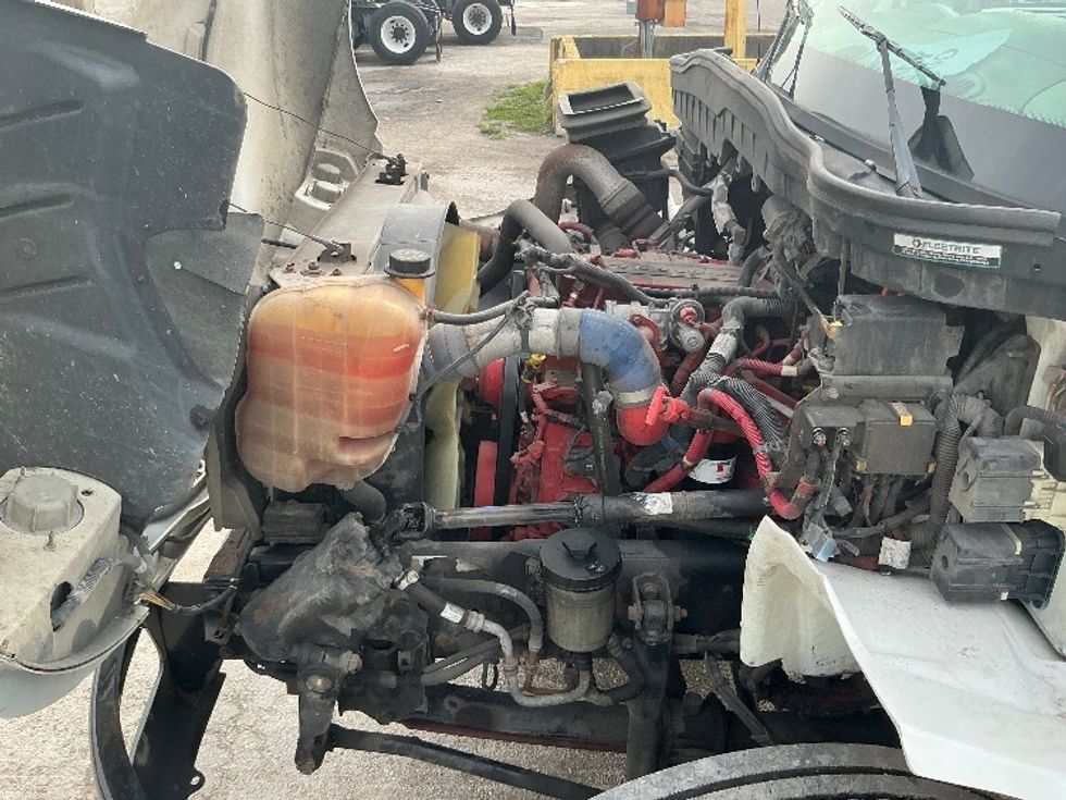 Medium Duty Box Truck-Light and Medium Duty Trucks-International-2019-4300-Lexington-KY-244,436\n\t\tmiles-$ 30,250 - Image 24