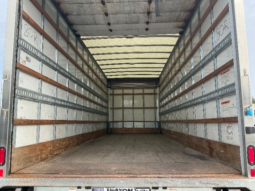 Medium Duty Box Truck-Light and Medium Duty Trucks-International-2019-4300-Lexington-KY-244,436\n\t\tmiles-$ 30,250 - Image 8