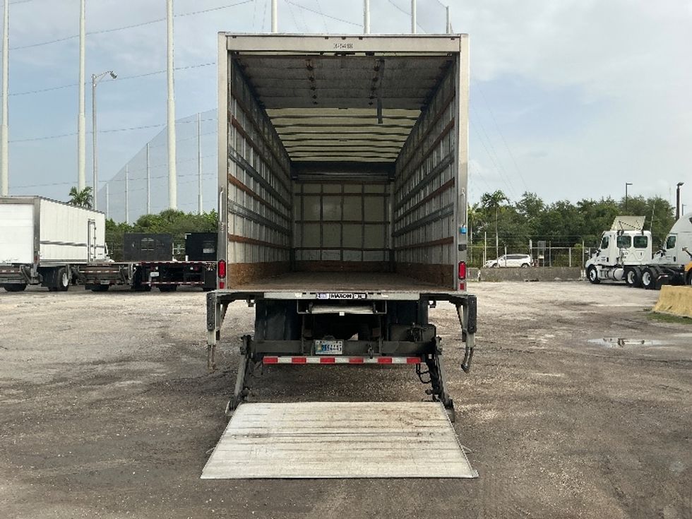 Medium Duty Box Truck-Light and Medium Duty Trucks-International-2019-4300-Lexington-KY-244,436\n\t\tmiles-$ 30,250 - Image 9