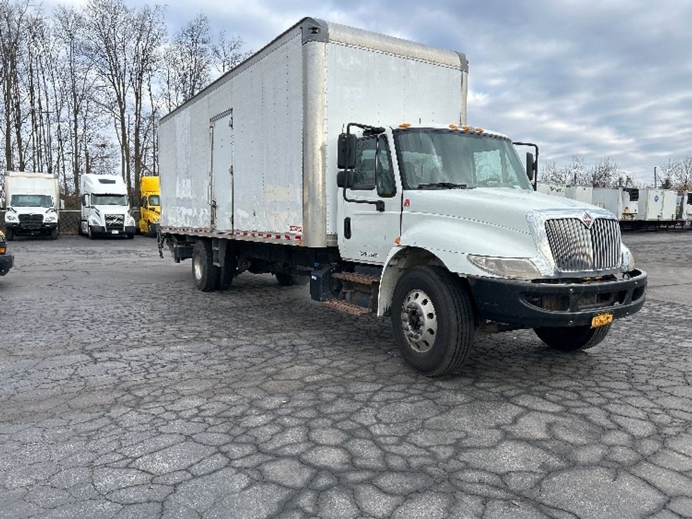 Medium Duty Box Truck-Light and Medium Duty Trucks-International-2019-4300-Liverpool-NY-328,978\n\t\tmiles-$ 20,000 - Image 1