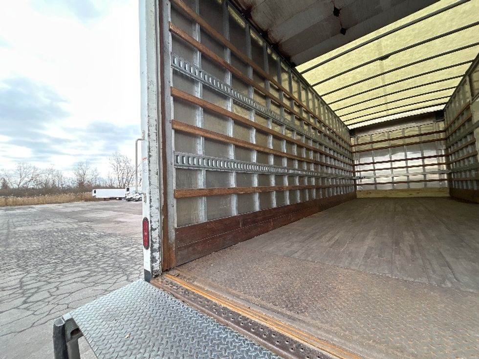 Medium Duty Box Truck-Light and Medium Duty Trucks-International-2019-4300-Liverpool-NY-328,978\n\t\tmiles-$ 20,000 - Image 11