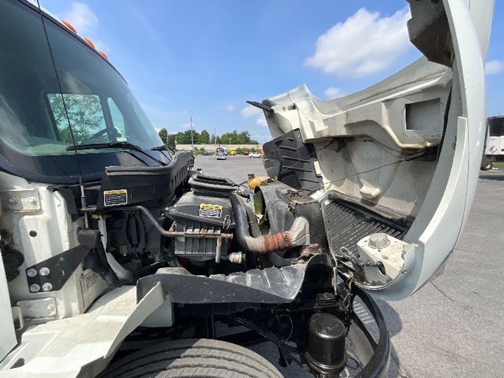 Medium Duty Box Truck-Light and Medium Duty Trucks-International-2019-4300-London-ON-292,930\n\t\tkm-$ 61,000 - Image 22