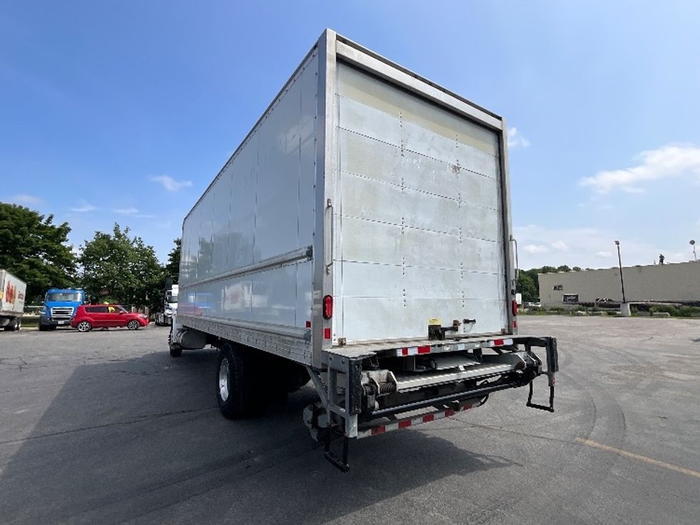 Medium Duty Box Truck-Light and Medium Duty Trucks-International-2019-4300-London-ON-292,930\n\t\tkm-$ 61,000 - Image 5