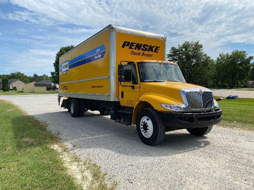 2019 International 4300 Medium Duty Box Truck