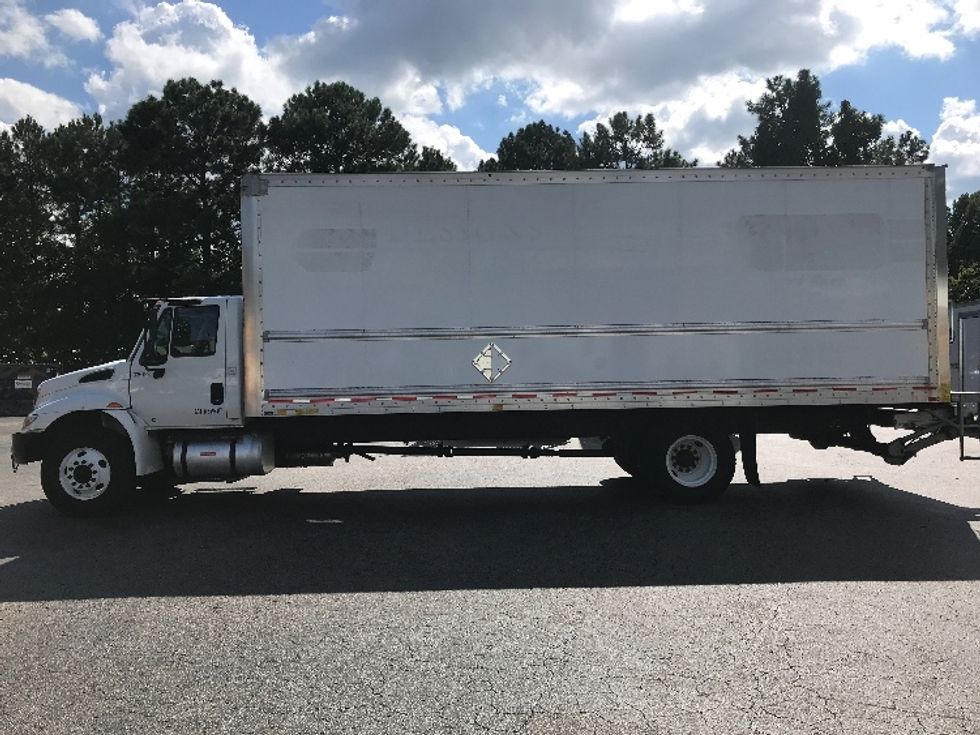 2019 International 4300 Medium Duty Box Truck
