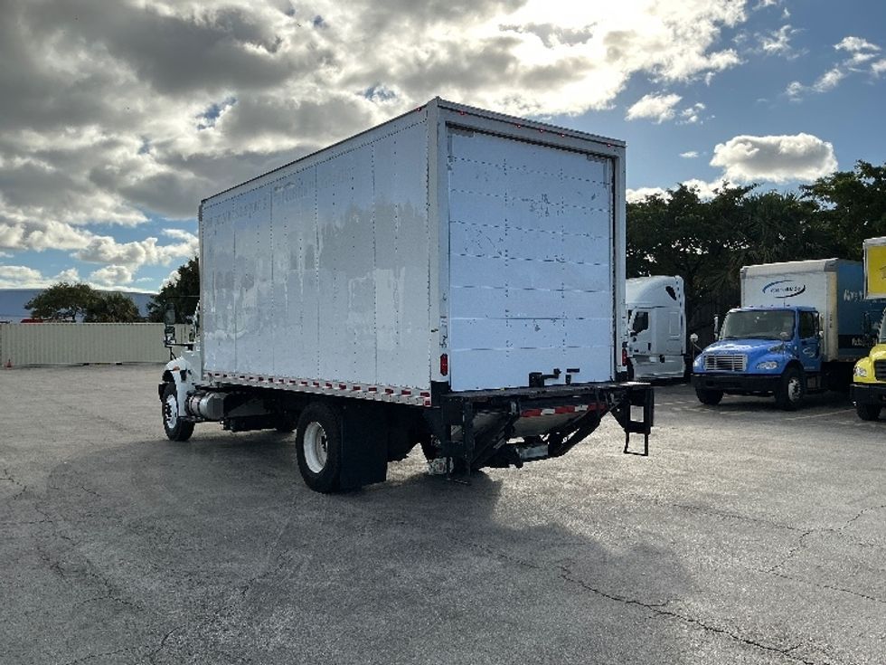 Medium Duty Box Truck-Light and Medium Duty Trucks-International-2019-4300-Medley-FL-78,514\n\t\tmiles-$ 47,750 - Image 6