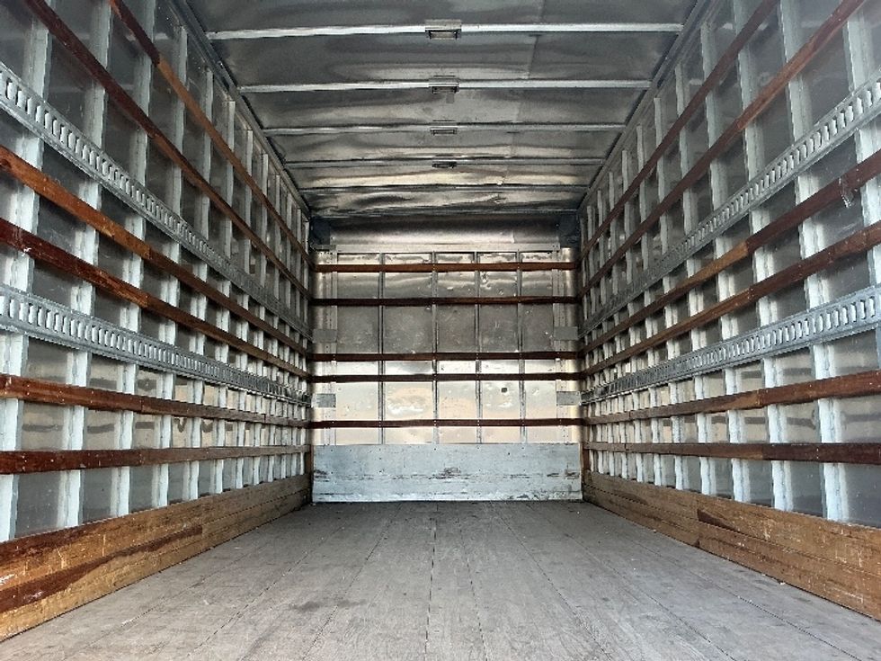 Medium Duty Box Truck-Light and Medium Duty Trucks-International-2019-4300-Medley-FL-78,514\n\t\tmiles-$ 47,750 - Image 8