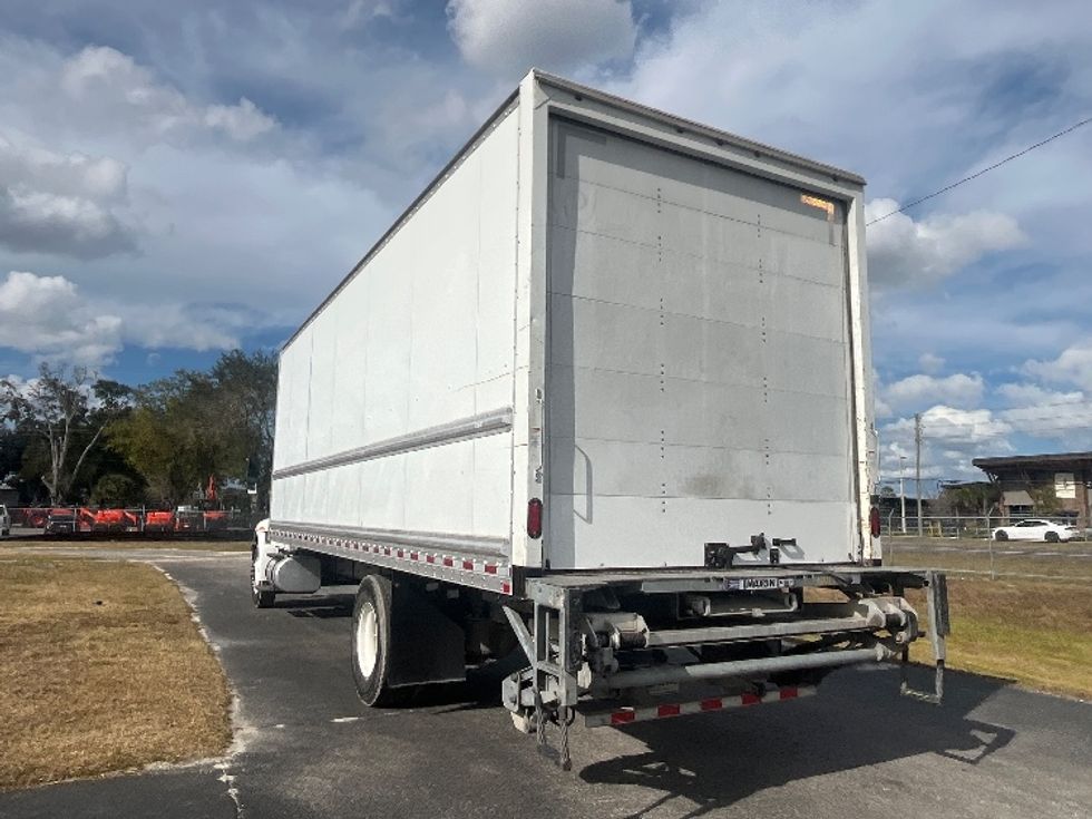 Medium Duty Box Truck-Light and Medium Duty Trucks-International-2019-4300-Melbourne-FL-172,292\n\t\tmiles-$ 44,000 - Image 6