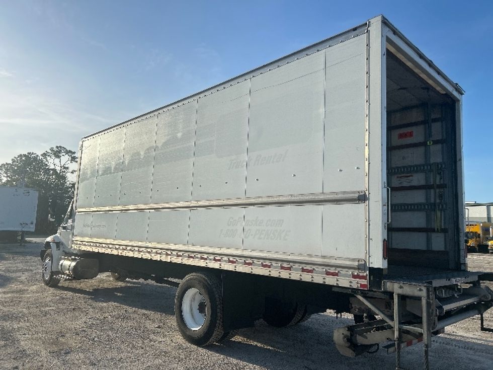 Medium Duty Box Truck-Light and Medium Duty Trucks-International-2019-4300-Melbourne-FL-339,990\n\t\tmiles-$ 9,500 - Image 6