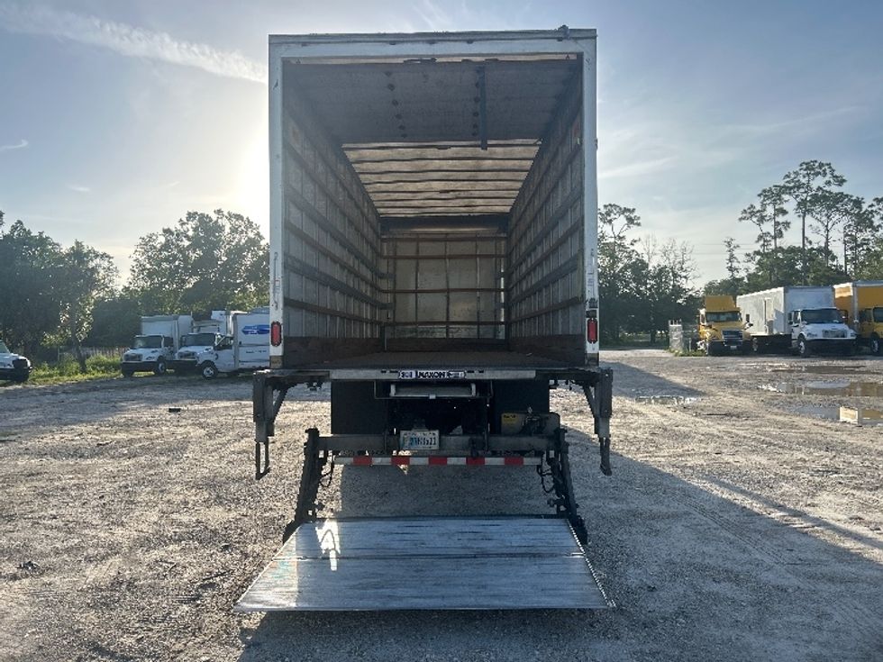 Medium Duty Box Truck-Light and Medium Duty Trucks-International-2019-4300-Melbourne-FL-339,990\n\t\tmiles-$ 9,500 - Image 9