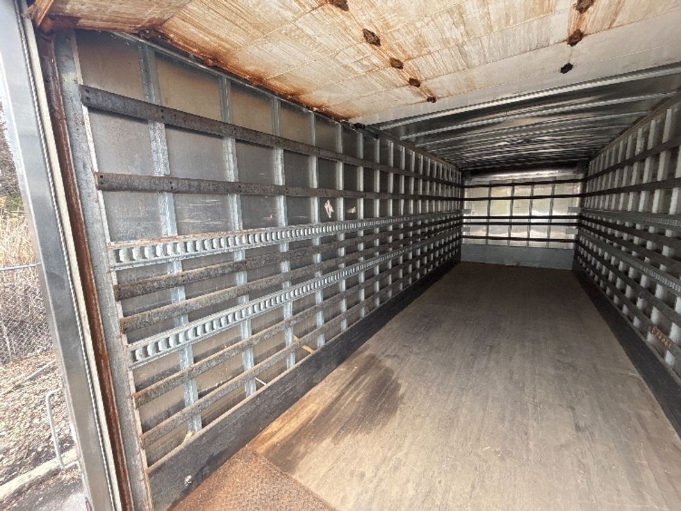 Medium Duty Box Truck-Light and Medium Duty Trucks-International-2019-4300-Middlefield-OH-229,316\n\t\tmiles-$ 40,750 - Image 11